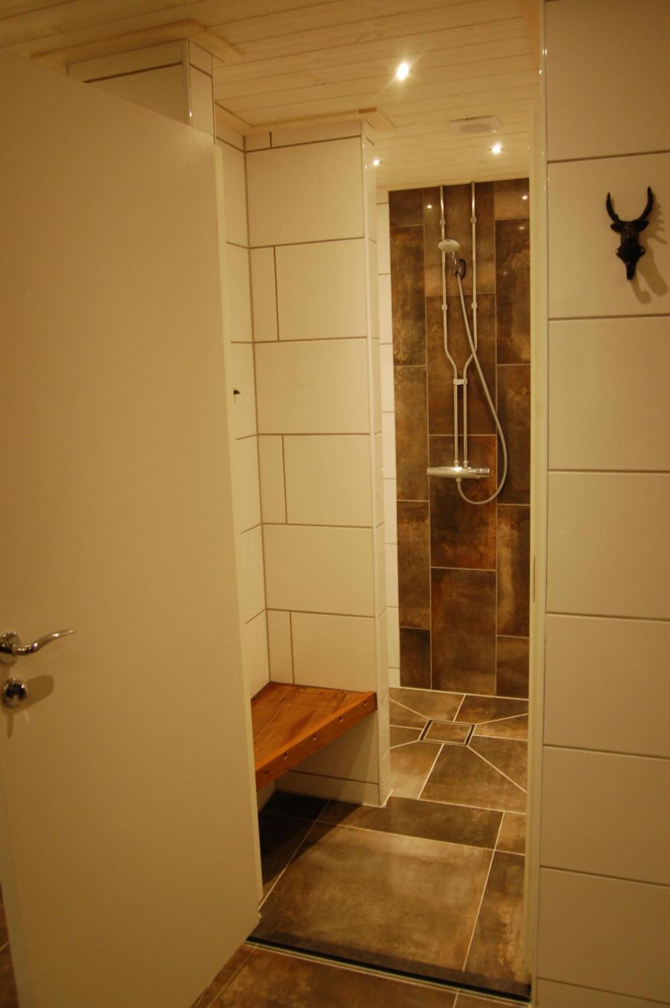 Alcatraz Hotel Gustavsfors Екстериор снимка
